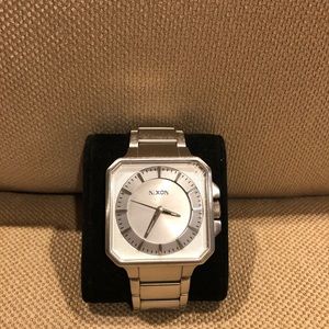 Men’s Nixon Silver Watch